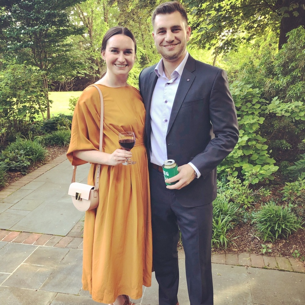 Meet your Posher, Caitlin
